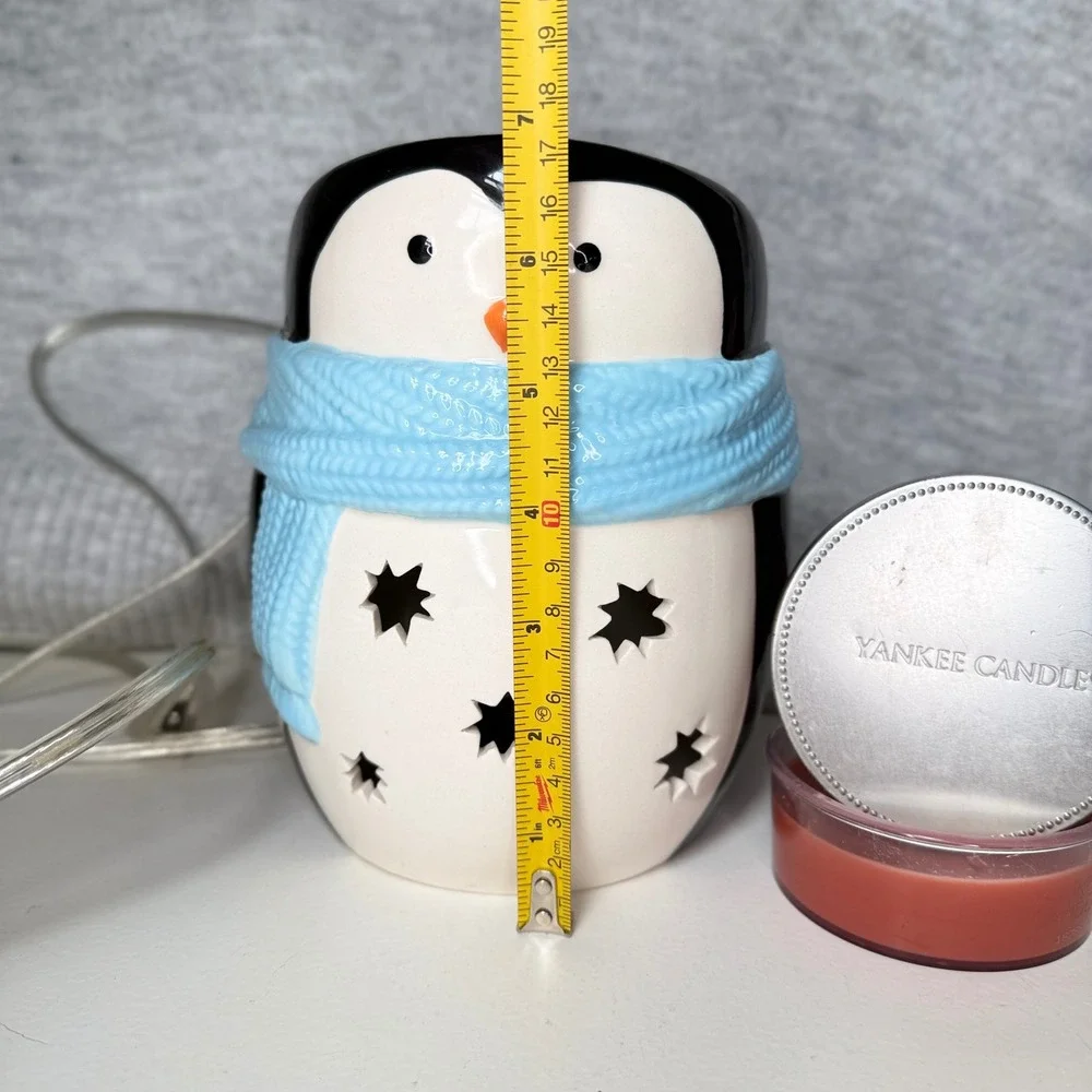 Yankee Candle Scenterpiece Penguin MeltCup Warmer Timer Blue Scarf SPW-33D